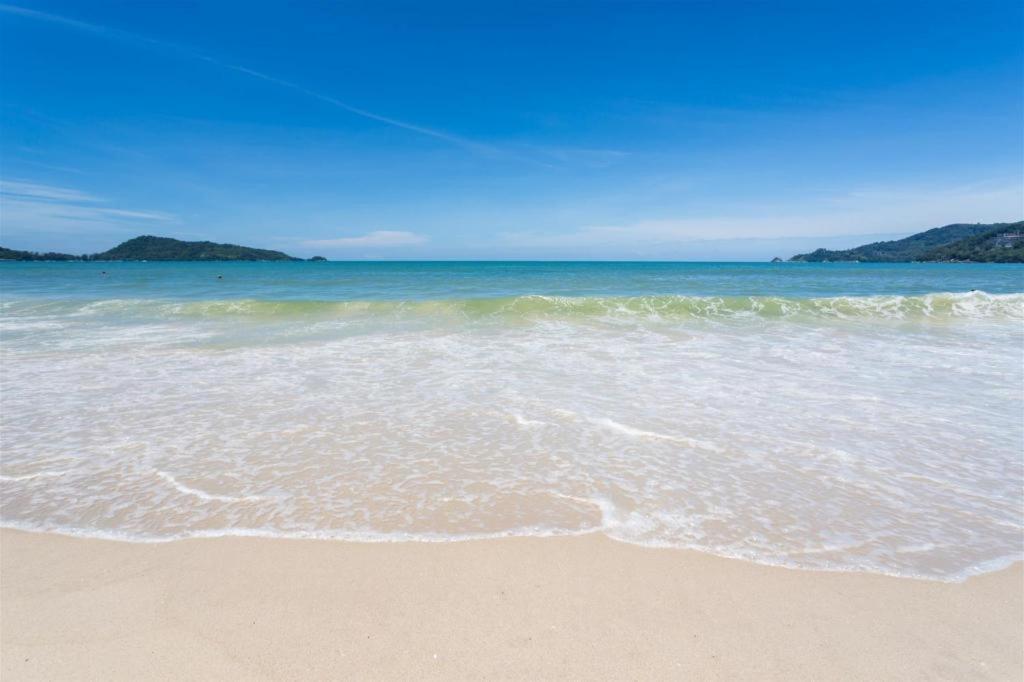 Azure Bangla Phuket Hotel Patong Exterior photo